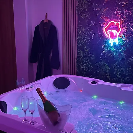 Osmose ラブホテル *